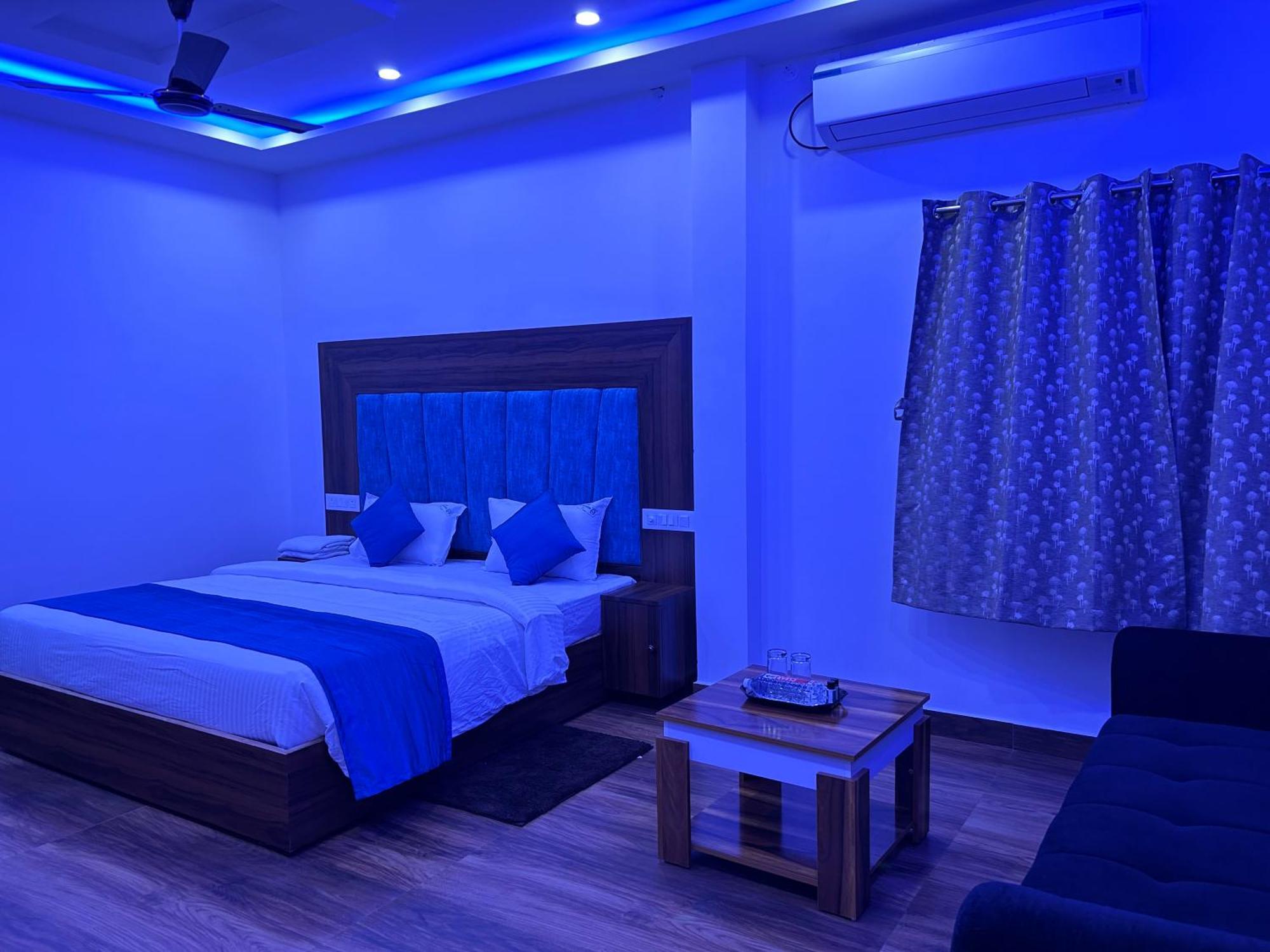 מלון Bāpatla Lalitha Karunya Residency A/C מראה חיצוני תמונה